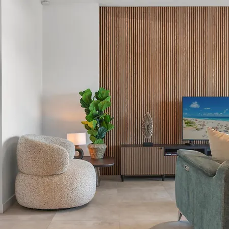 Appartamento Luxury 3br Garden *